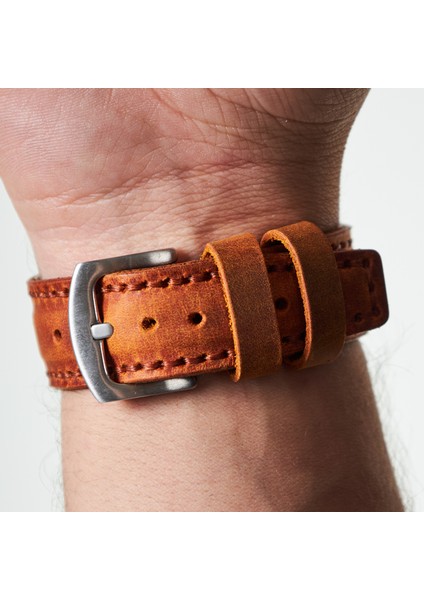 Samsung Galaxy Watch 4 / 5 / 6 44MM / 40MM / Galaxy Watch 5 Pro 45MM / Galaxy Watch 4 44MM / 40MM / Galaxy Watch 4 Classic 46MM / 42MM 47MM Active 2 40MM / 44MM Uyumlu Deri Kordon Kayış Hardal