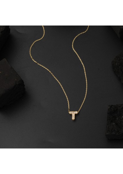 Taşlı T Harfli Minimal Harf Kolye Altın fırsatları