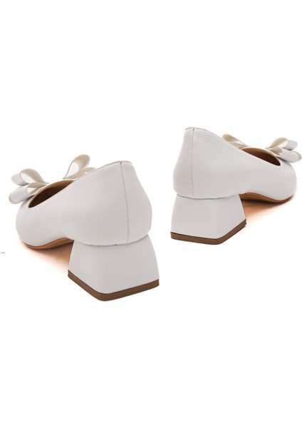 Renata Beyaz Fiyonklu (4cm) Sivri Burun Topuklu Ayakkabı fırsatları