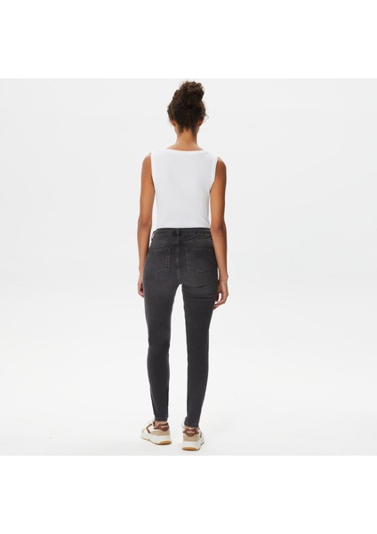 Nautıca Kadın Siyah Standart Fit Denim Pantolon 37P310T.0TB
