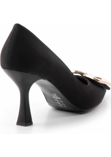 Mat Siyah Saten Kadın Klasik Topuklu Ayakkabı K01596189138 fırsatları
