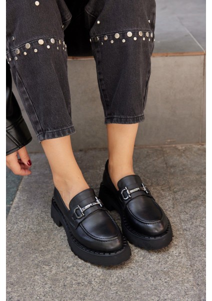 Ossy Siyah Deri Kadın Loafer