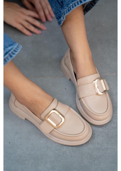 Balerine Nude Deri Altın Tokalı Kadın Loafer fiyatları