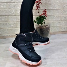 Jump 29194 Siyah-Pembe Cırtlı Fuspetli Kaymaz Kız Çocuk Bot