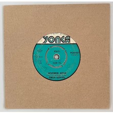 Ömür Göksel Sevemem Artık - Yarım Kalan Hikayemiz 45 Lik (Dönem Baskı Orjinal Plak)