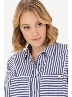 U.S. Polo Assn. Kadın Lacivert Desenli Gömlek 50271506-VR033