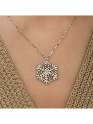 Mevafa 925 Ayar Gümüş Kar Tanesi Kadın Gümüş Kolye