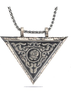 Mevafa 925 Ayar Gümüş Üçgen Içi Açılabilen Gül Muskalık Gümüş Kolye