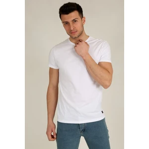 Terapi Men Erkek Basic Slim Fit Bisiklet Yaka Kısa Kollu T-Shirt 21K-3400729-1 Beyaz