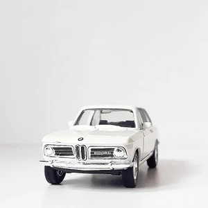 Bmw 2002 Ti 1:38 Model Maket Araba Beyaz