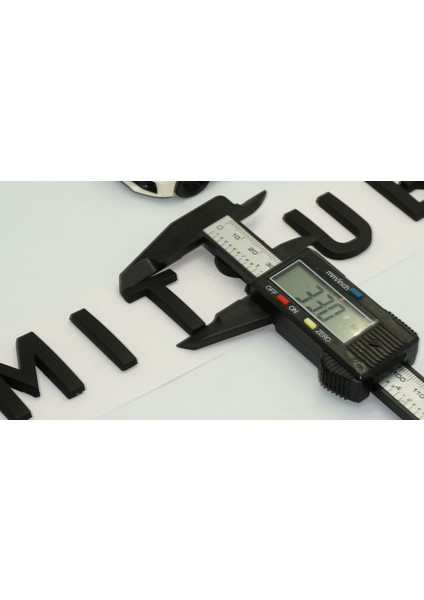 Mitsubishi Ön Kaput ve Bagaj 3m 3D Abs Siyah Yazı Logo