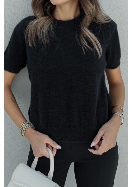 Siyah Yumoş Kısa Kollu Kazak modelleri