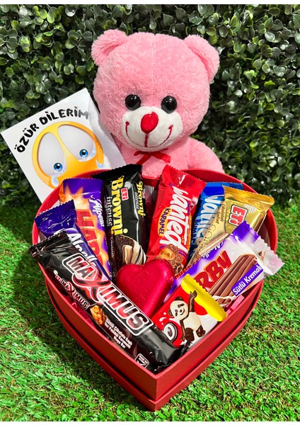 Özür Hediyesi Tatlı Pembe Ayıcık ve Kalp Kutuda Sevilen Lezzetler