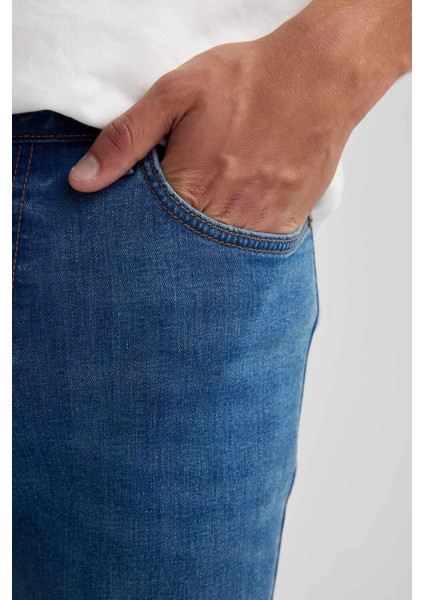 Pedro Slim Fit Dar Kalıp Normal Bel Dar Paça Jean Pantolon A6947AX23AU