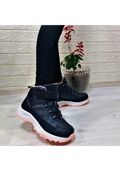 29194 Siyah-Pembe Cırtlı Fuspetli Kaymaz Kız Çocuk Bot indirimleri