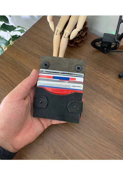 El Yapımı Deri Geniş Tek Bölmeli Minimal Kartlık Cüzdan (Crazy Deri)
