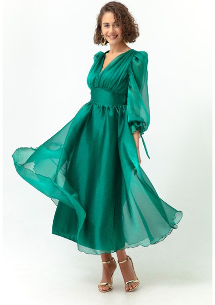 Kadın Zümrüt Yeşili Balon Kol V Yaka Midi Abiye Elbise