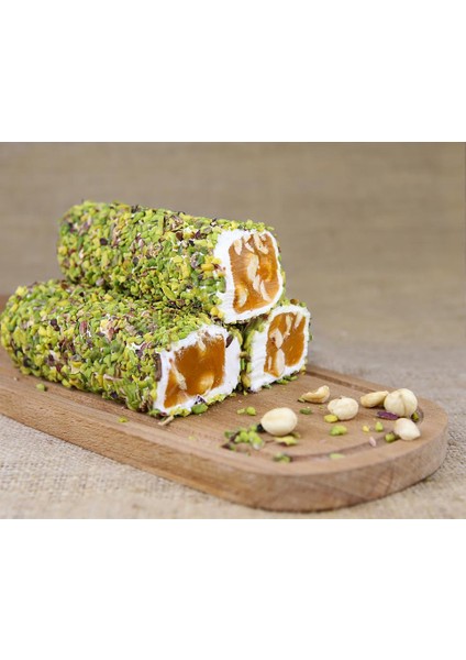Pirinç Antep Fıstığı Kaplı Portakal Aromalı Fındıklı Sultan Fitil Lokum
