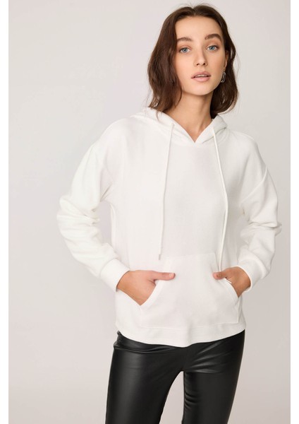 Omuz Dekolteli Kanguru Cep Kapüşonlu Sweatshirt modelleri