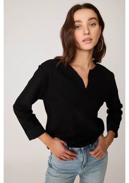 Kesik V Yaka Ters Dikiş Bluz fiyatları