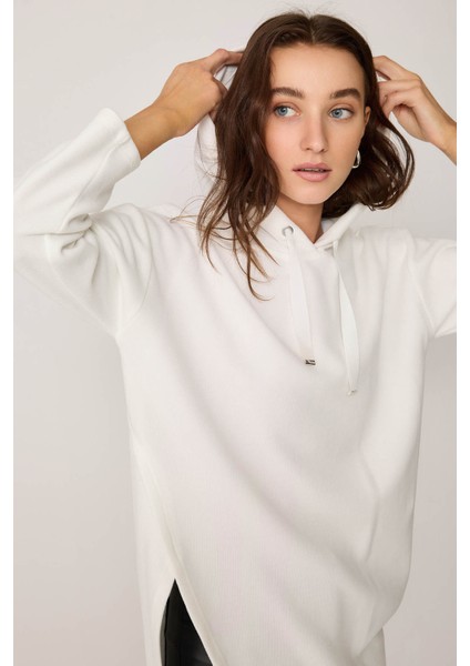 Yanı Yırtmaçlı Kapüşonlu Elbise fiyatları