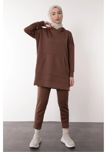 Büyük Cepli Yanları Düğmeli Scuba Tesettür Takım