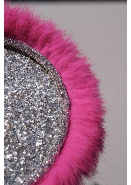 Gümüş Simli Gümüş Kordon Fuşya Tüy Kaymaz Ped modelleri