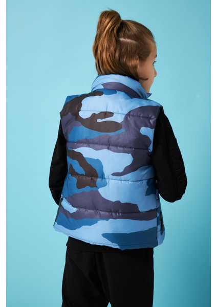 Kamuflaj Desenli Erkek Çocuk Yelek Indigo fırsatları