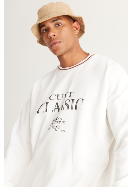 Erkek Kırık Beyaz Oversize Bol Kesim Içi Polarlı 3 Iplik Bisiklet Yaka Pamuklu Sweatshirt