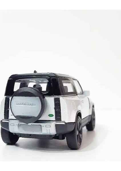 Land Rover Defender 1:38 Model Maket Araba Gümüş