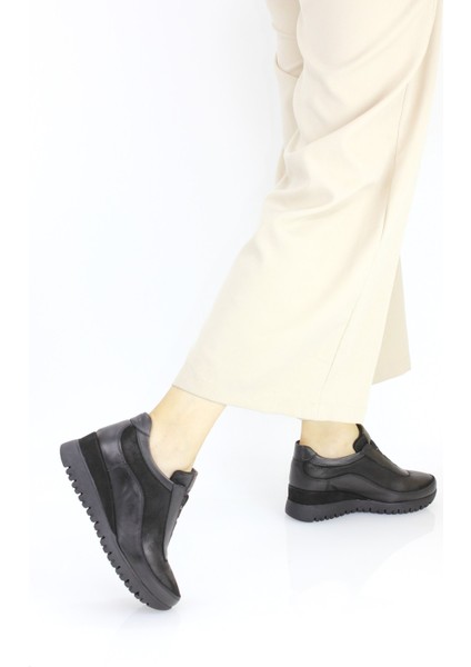 Kadın Deri Günlük Hafif Dolgu Taban Bağcıksız Spor Tarz Ayakkabı M24/KA6345 fırsatları