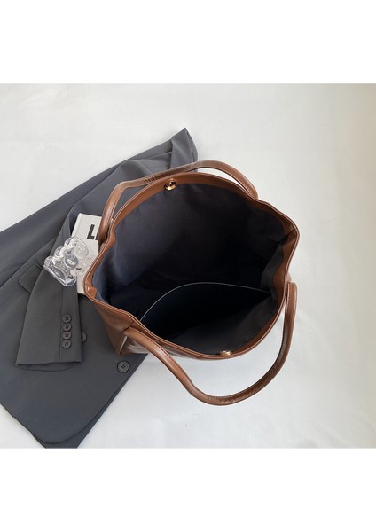 Büyük Kapasiteli Kadın Omuz Çantası (Yurt Dışından) fiyatları