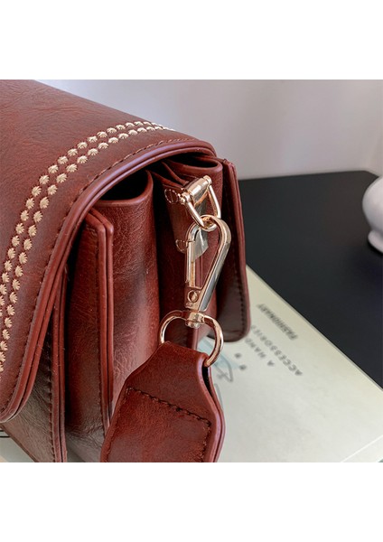 Vintage Geniş Omuz Çapraz Askılı Çanta (Yurt Dışından) fiyatları