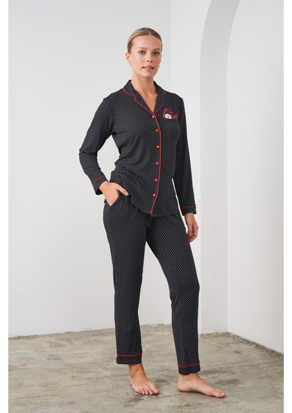 24531 Kadın Düğmeli Puanlı Pijama Takım fırsatları