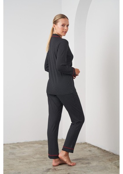 24531 Kadın Düğmeli Puanlı Pijama Takım indirimleri