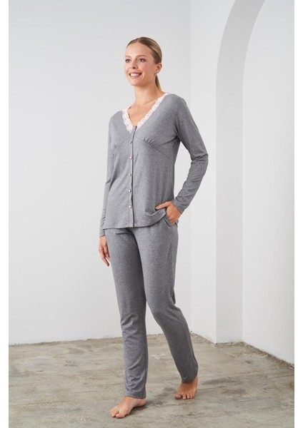 24524 Kadın Düğmeli Pijama Takım