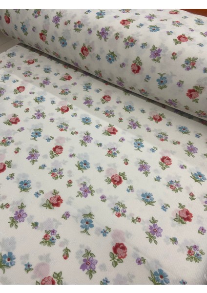 Dertsiz ,Ütü Gerektirmez ,Leke Tutmaz,Masa Ve Piknik Örtüsü Kumaşı 100 x 150 cm