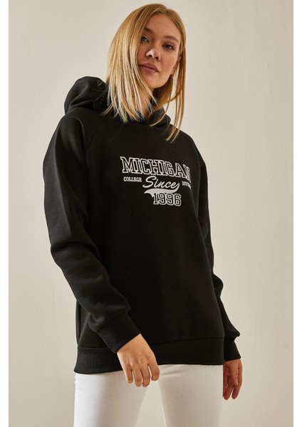 Siyah Yazı Detaylı Şardonlu Kapüşonlu Sweatshirt 4KXK8-47600-02