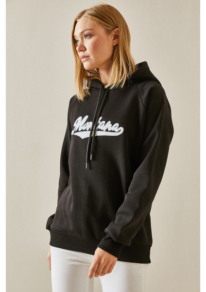 Siyah Yazı Detaylı Şardonlu Kapüşonlu Sweatshirt 4KXK8-47594-02 fiyatları