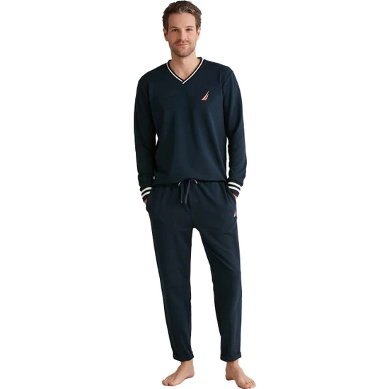 Nautica Erkek Yumuşak Dokulu Uzun Kollu Lacivert Pijama Takımı