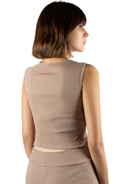 Kadın Bej Fitted/vücuda Oturan Crop Halter Yaka Fitilli Esnek Örme Bluz Atlet 23K-TRP-CRP06