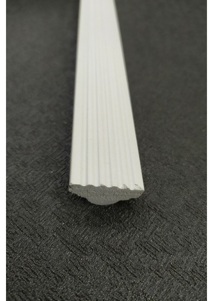 Decozza Decogold Boyanabilir Duvar Çıtası 2.5 cm 10 Boy 24 Metre (1boy 240 cm DF-2513)