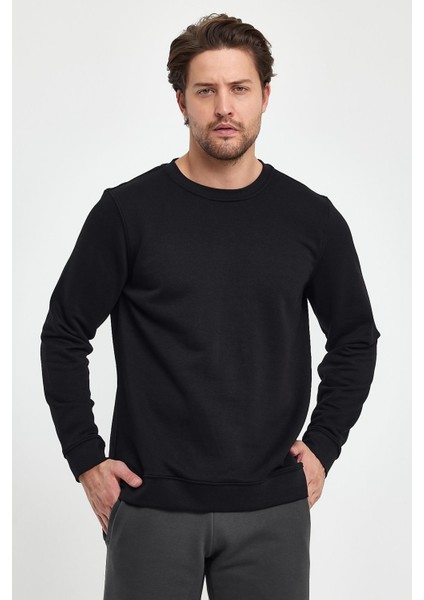 Erkek Rich Siyah Bisiklet Yaka Regular Fit 3 İplik Sweatshirt fırsatları