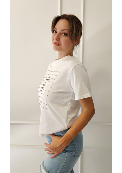 Taş Detaylı Tshirt