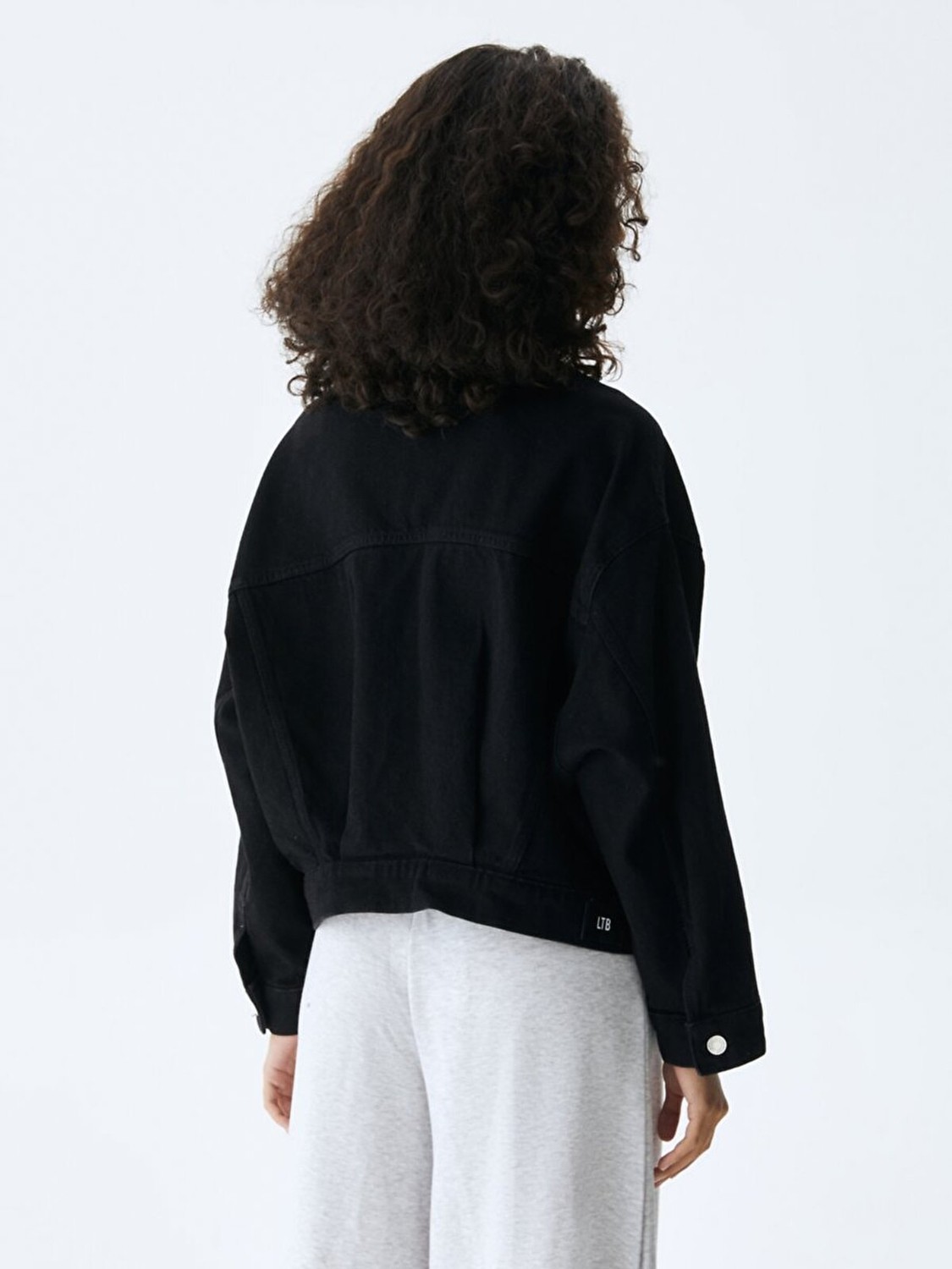 LTB Kadın Celia Oversized Jean Ceket, %99 Pamuk, %1 Elastan, Rahat ve Dayanıklı Günlük Kullanım görsel 4