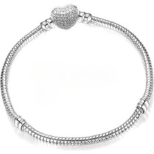 Stone Family Moments Pavé Taşlı Kalp Klipsli Yılan Zincir Bileklik, Charm Uyumlu (Tüm Boyutlar)