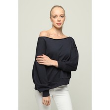Kadın Düşük Omuzlu Uzun Kollu Örme Sweatshirt