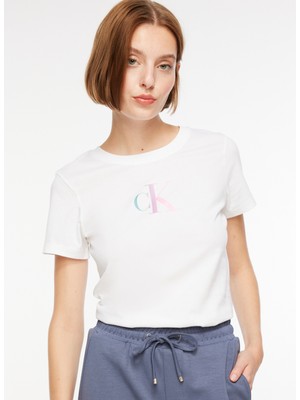 Calvin Klein Jeans Bisiklet Yaka Beyaz Kadın T-Shirt J20J222343YAF