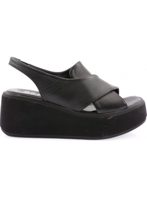 DGN 5806 Kadin Çapraz Bantli Kalin Taban Sandalet