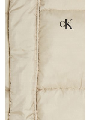 Calvin Klein Kapüşonlu Logolu Relaxed Fit Şişme Mont J30J324073PED Erkek Mont J30J324073 Ped